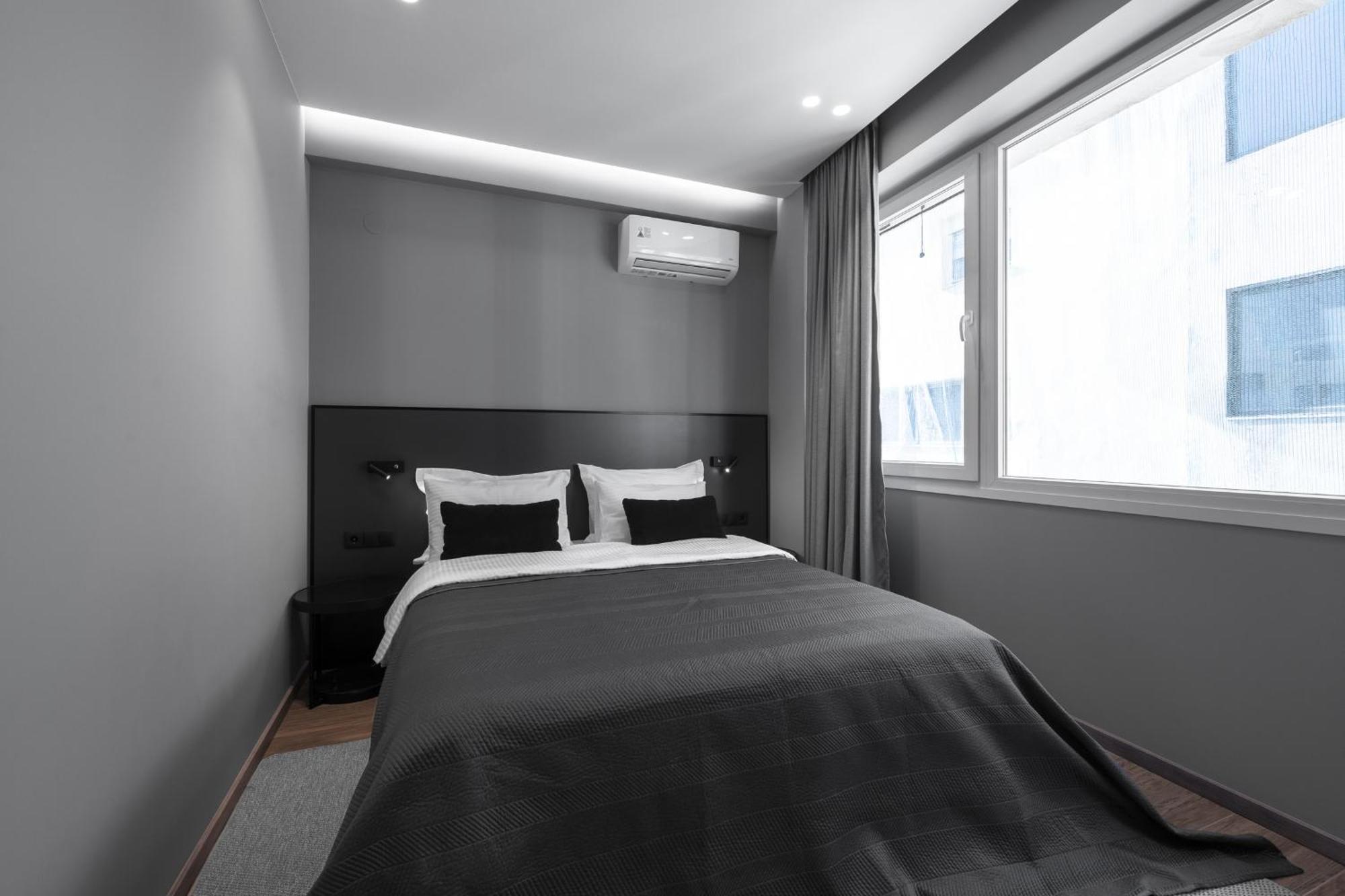 No9, Chic & Modern 2Bdr Apartment In The Centre Of เทสซาโลนิกิ ภายนอก รูปภาพ