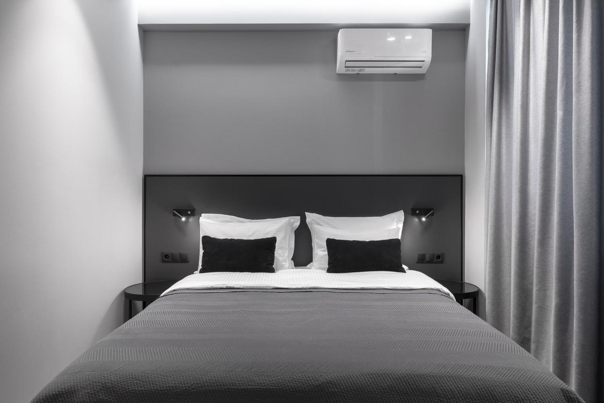 No9, Chic & Modern 2Bdr Apartment In The Centre Of เทสซาโลนิกิ ภายนอก รูปภาพ